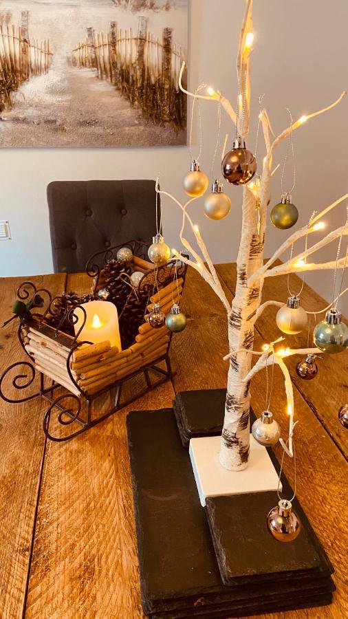 Nancie'S Place - Dartmouth Town Center With Private Parking - A Traditional Georgian Private Duplex Apartment - Beautifully Refurbished - Two Bedrooms, Bathroom, Kitchen And Lounge Diner Zewnętrze zdjęcie